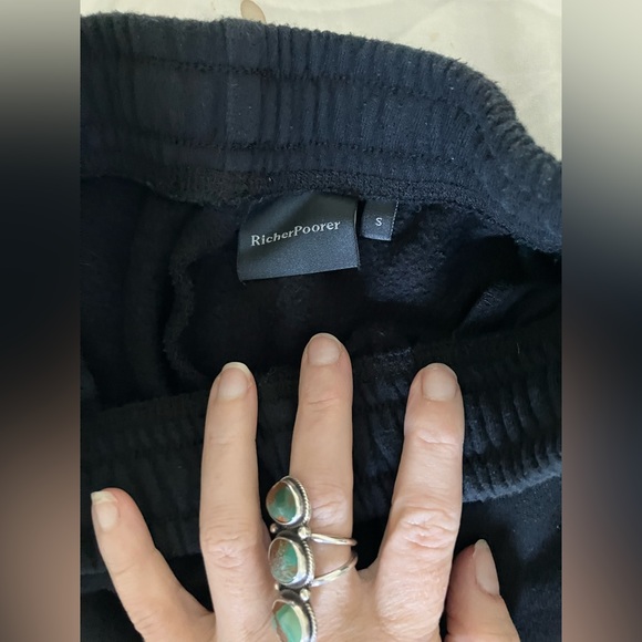 Richer Poorer sold out black sweatpants! 🔥 size S - Picture 4 of 4